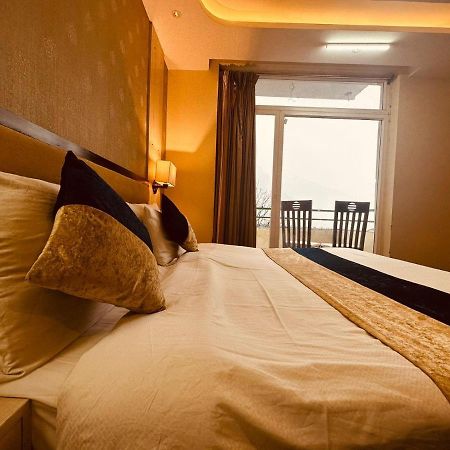 Hotel Royal Residency Маналі Екстер'єр фото