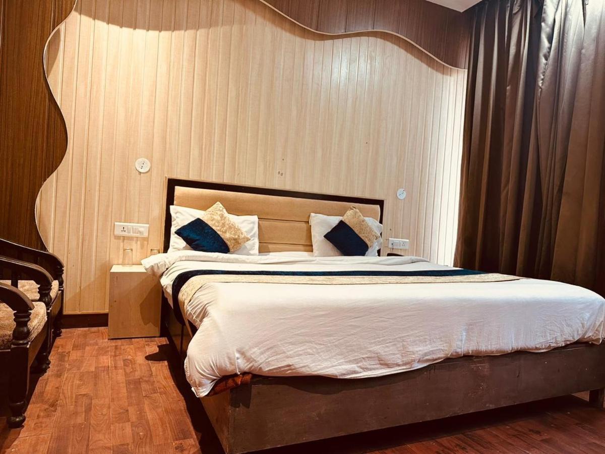 Hotel Royal Residency Маналі Екстер'єр фото