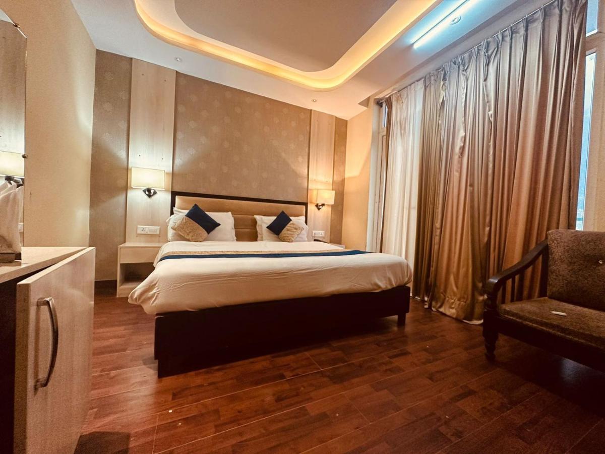 Hotel Royal Residency Маналі Екстер'єр фото
