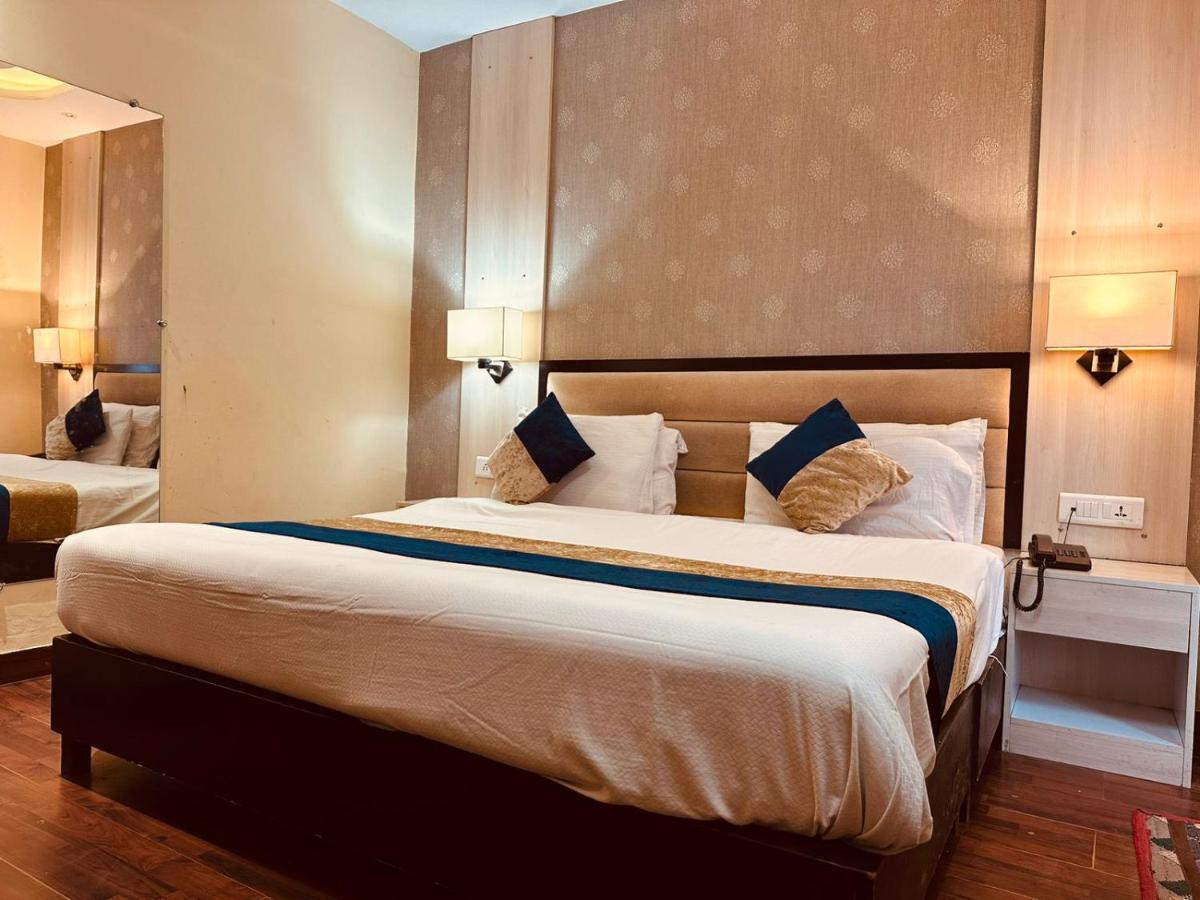 Hotel Royal Residency Маналі Екстер'єр фото